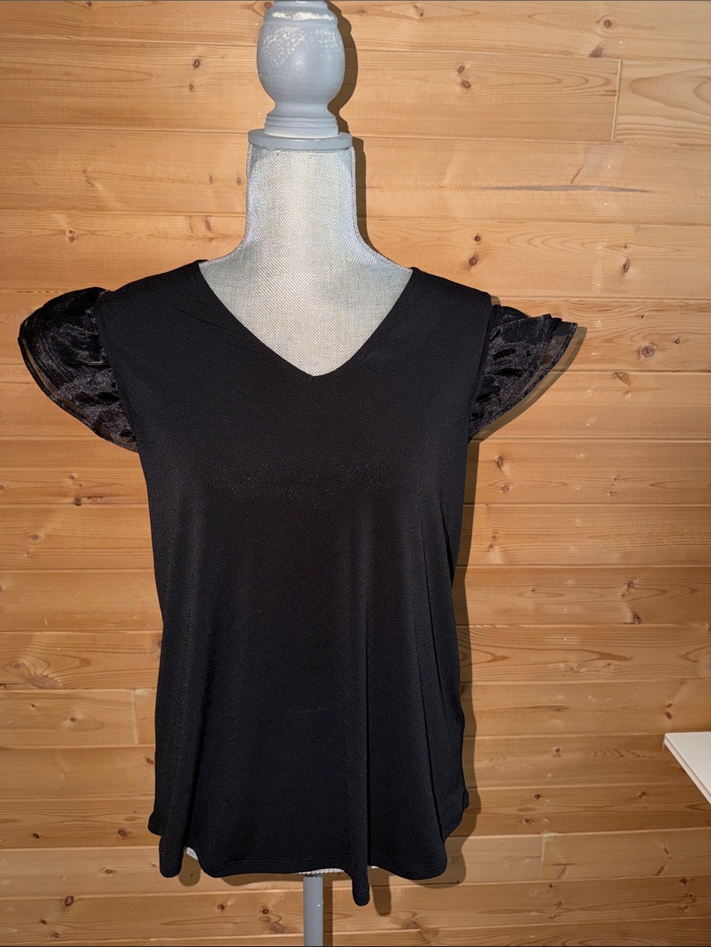 Adrianna Papell Black V-Neck Flutter Short Sleeve Top M